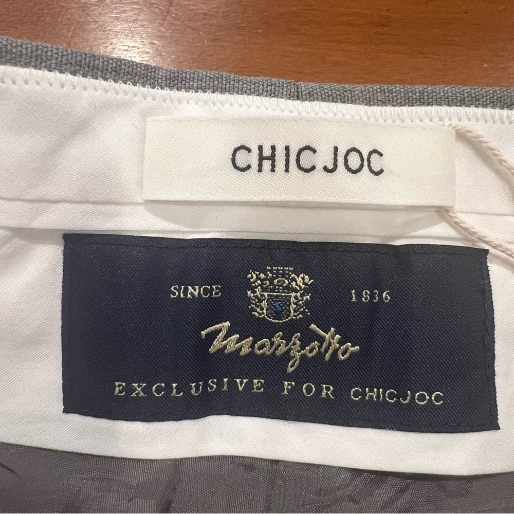 New CHICJOC Women’s Marzotto Wool Pleated Trousers Belted Size 36 Gray Luxury - Picture 11 of 16